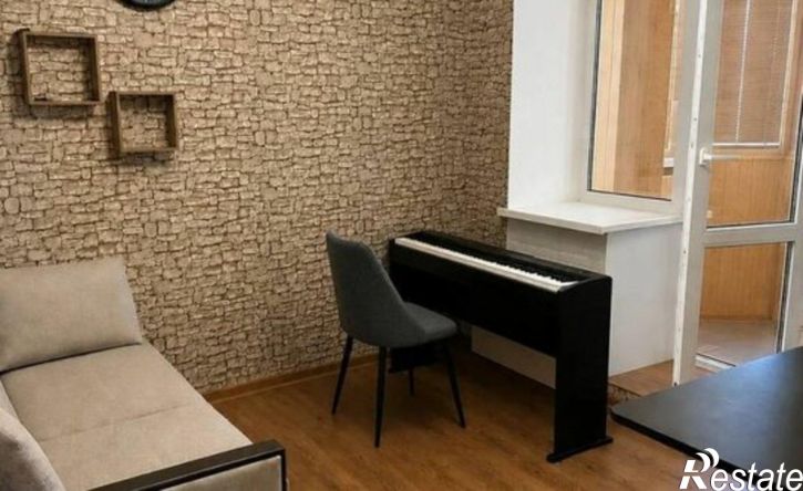 3-комн квартира проспект Ленинского Комсомола, 30,  д. 30