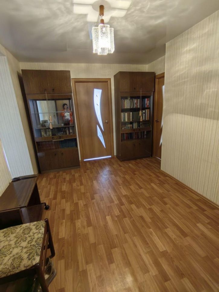 4-комн квартира Циолковского пр-кт, 74