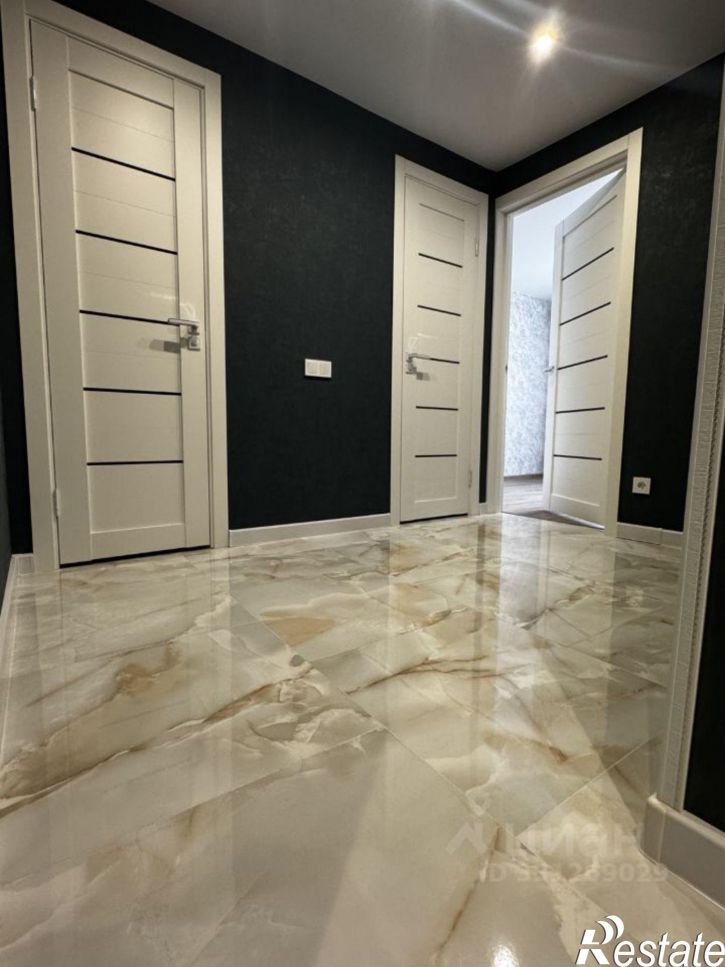 2-комн квартира б-р Космонавтов, 15А,  д. 15А