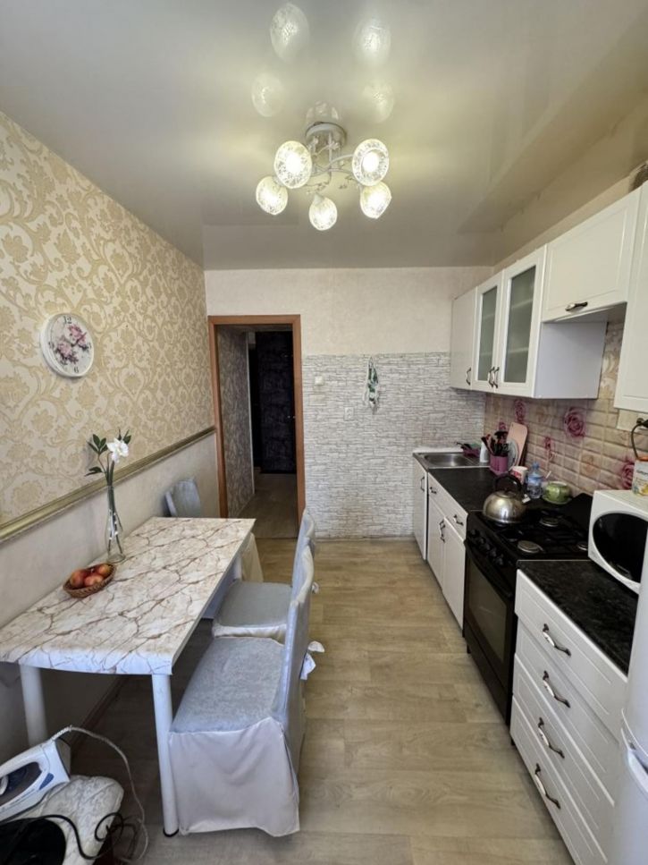 2-комн квартира Попова ул, 36 А