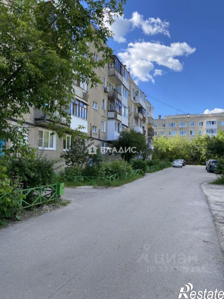 2-комн квартира улица Строителей, 7,  д. 7