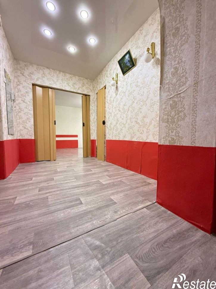 3-комн квартира Буденного ул, 2