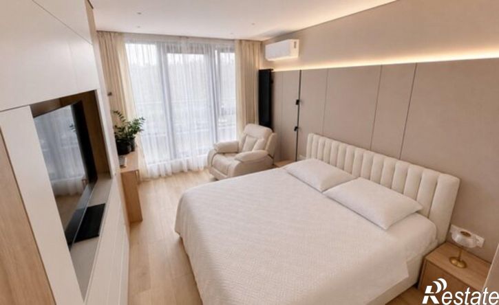 3-комн квартира пр-кт Циолковского, 100Б,  д. 100Б