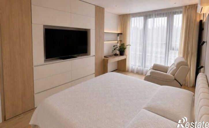 3-комн квартира пр-кт Циолковского, 100Б,  д. 100Б