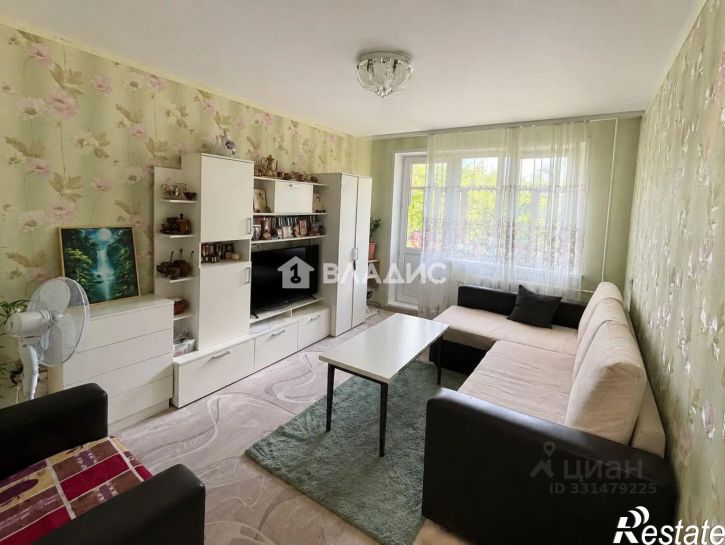 2-комн квартира пр-кт Циолковского, 52А,  д. 52А