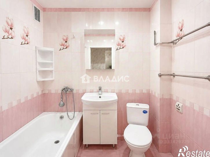 2-комн квартира пр-кт Циолковского, 52А,  д. 52А