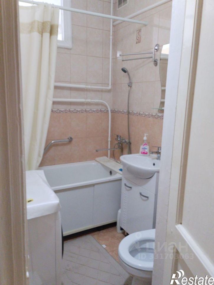 2-комн квартира пер Крылова, 8,  д. 8