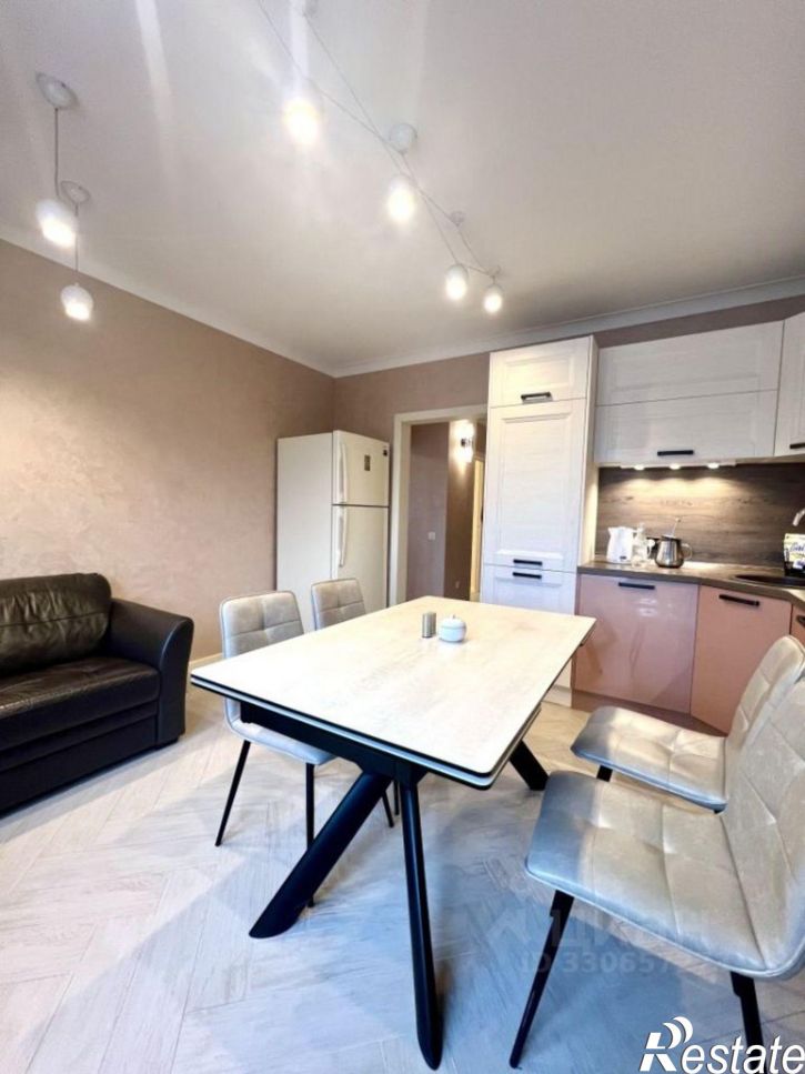 2-комн квартира пр-кт Циолковского, 61Г,  д. 61Г