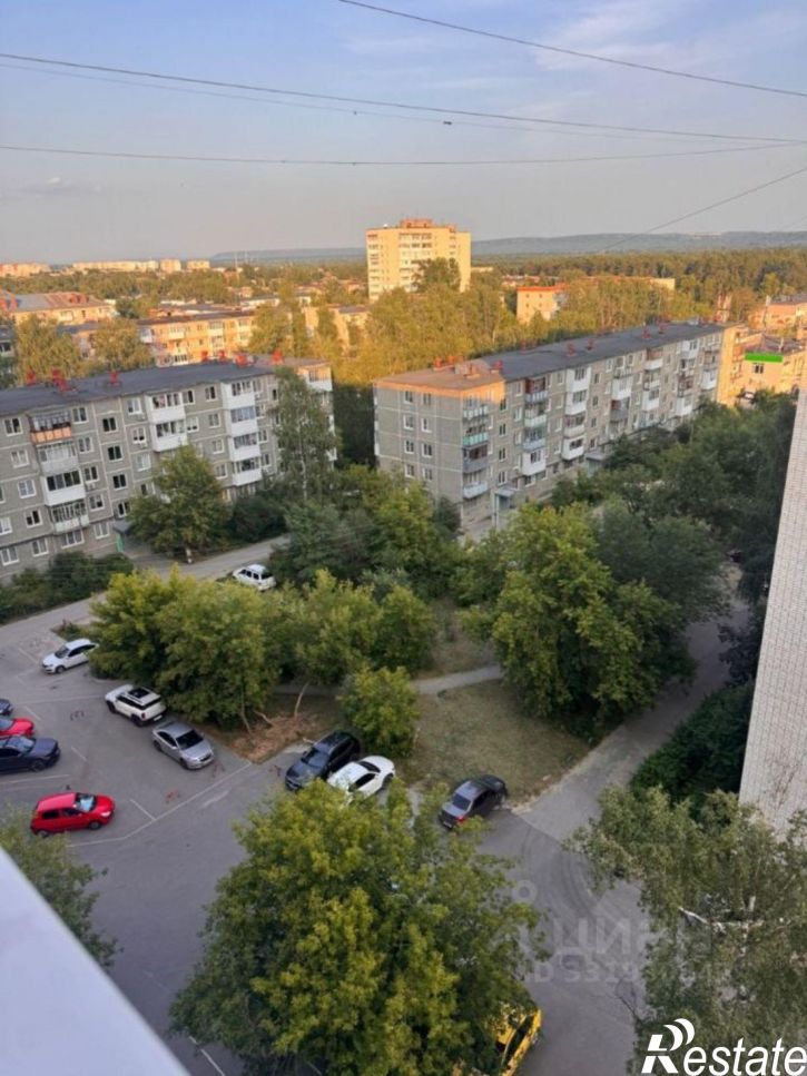 2-комн квартира пр-кт Циолковского, 33,  д. 33