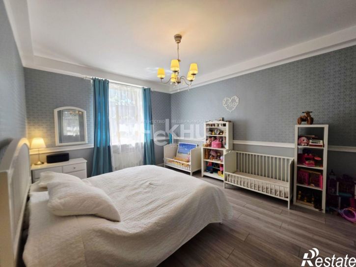 2-комн квартира Жуковского пер, 6