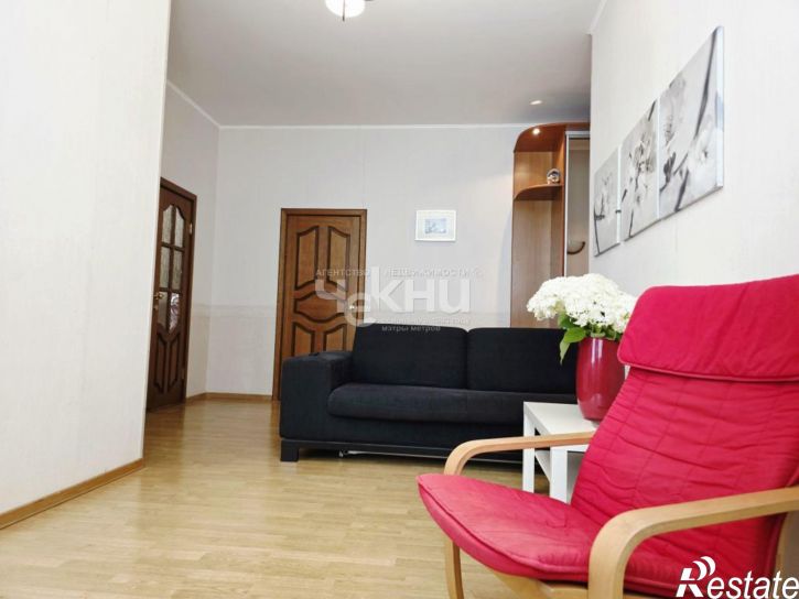 2-комн квартира Жуковского пер, 6