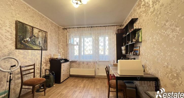 4-комн квартира б-р Космонавтов, 12А,  д. 12А