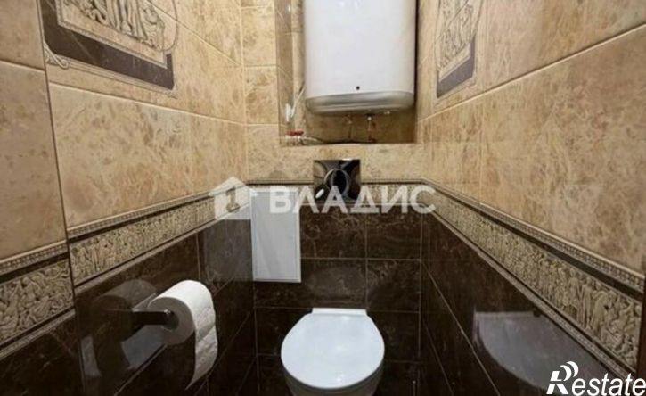 3-комн квартира б-р Космонавтов, 12,  д. 12