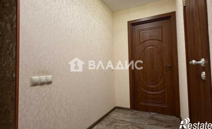 3-комн квартира б-р Космонавтов, 12,  д. 12