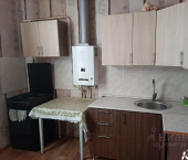 1-комн, 42кв м, этаж 1/1 Ленинградская улица, 3