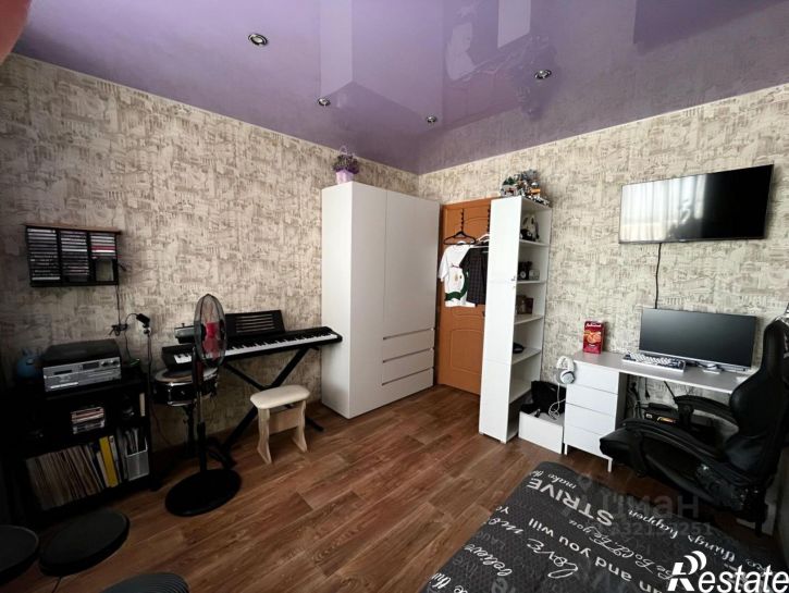 3-комн квартира пр-кт Циолковского, 102А,  д. 102А
