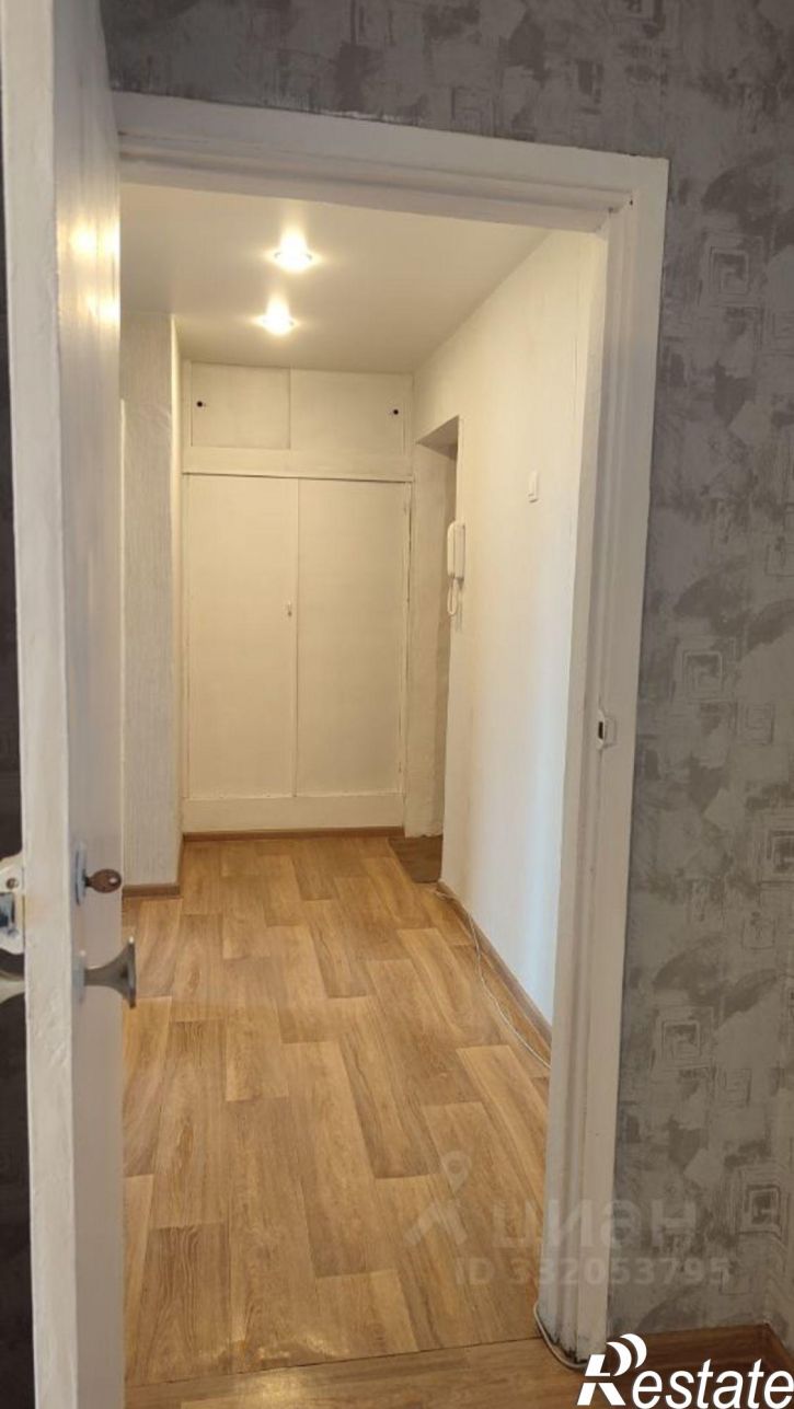 2-комн квартира пр-кт Циолковского, 38,  д. 38