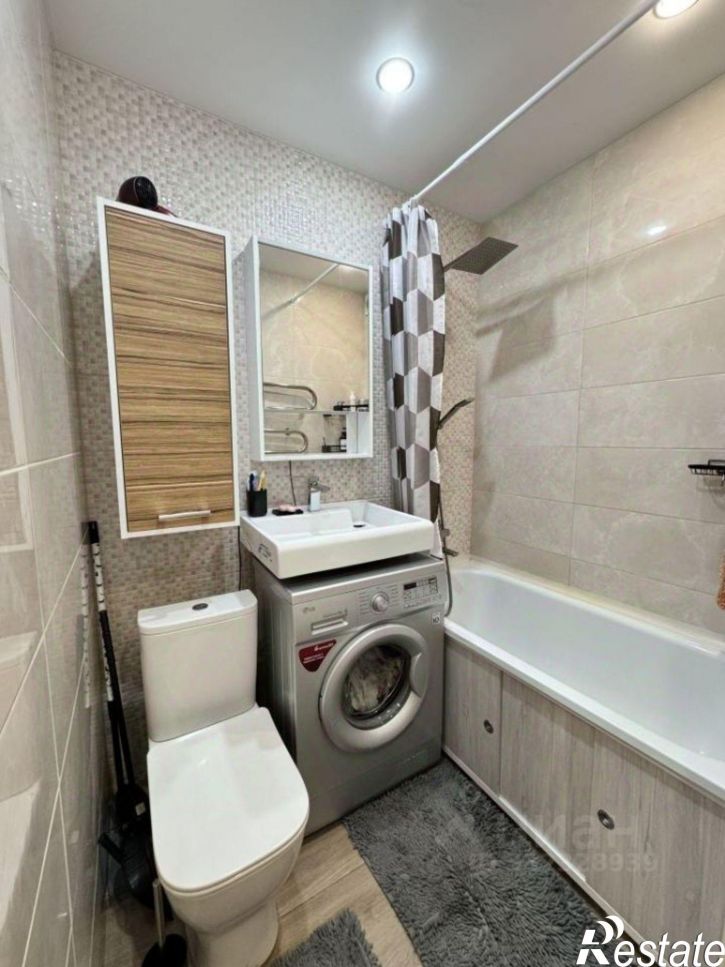 2-комн квартира ул Новомосковская, 18,  д. 18