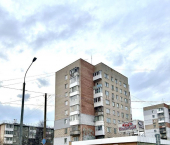 2-комн, 46кв м, этаж 8/9 ул Гайдара, 55