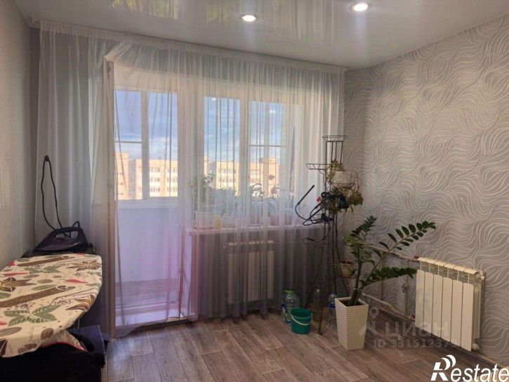 3-комн квартира пр-кт Ленинского Комсомола, 42,  д. 42