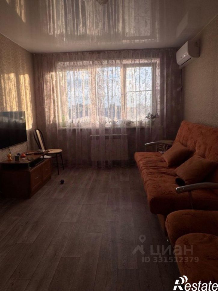 3-комн квартира пр-кт Ленинского Комсомола, 42,  д. 42