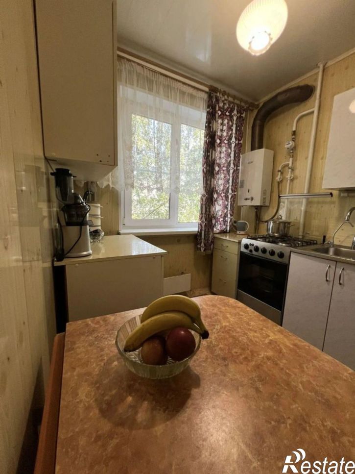 2-комн квартира Буденного ул, 12