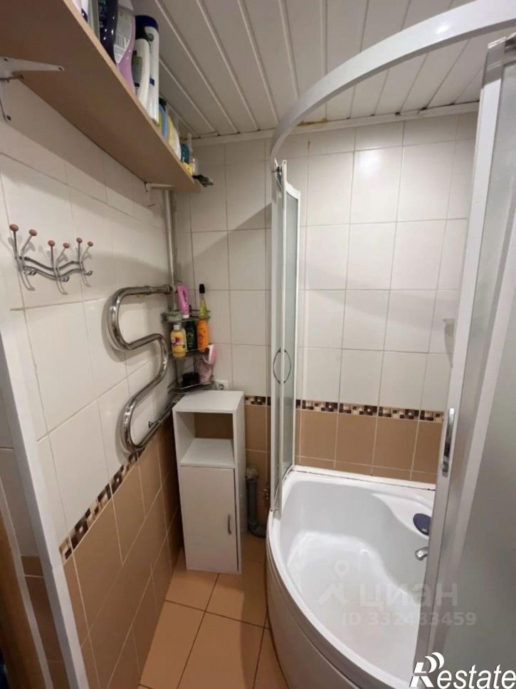 2-комн квартира ул Новомосковская, 8,  д. 8