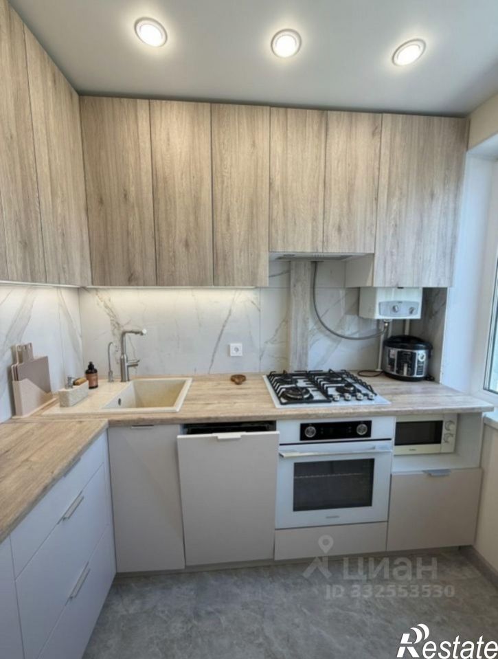 2-комн квартира ул Строителей, 12А,  д. 12А