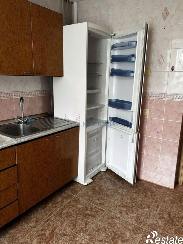 4-комн квартира ул Галкина, 8А,  д. 8А