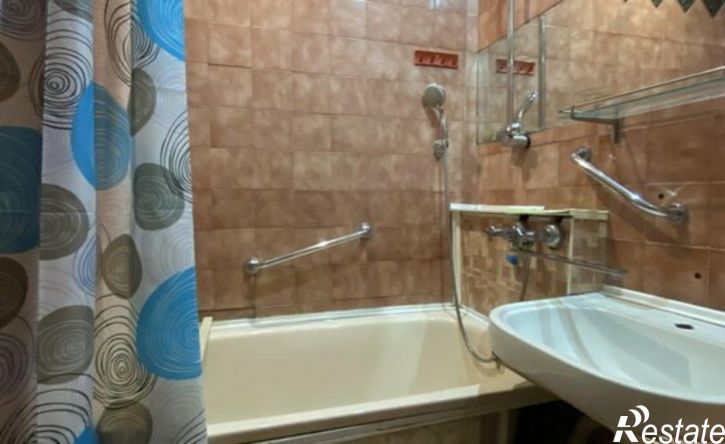 3-комн квартира пр-кт Циолковского, 48,  д. 48