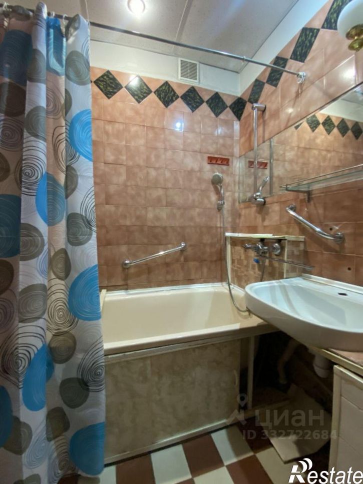 3-комн квартира пр-кт Циолковского, 48,  д. 48