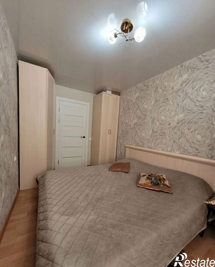3-комн квартира Гайдара ул, 72А