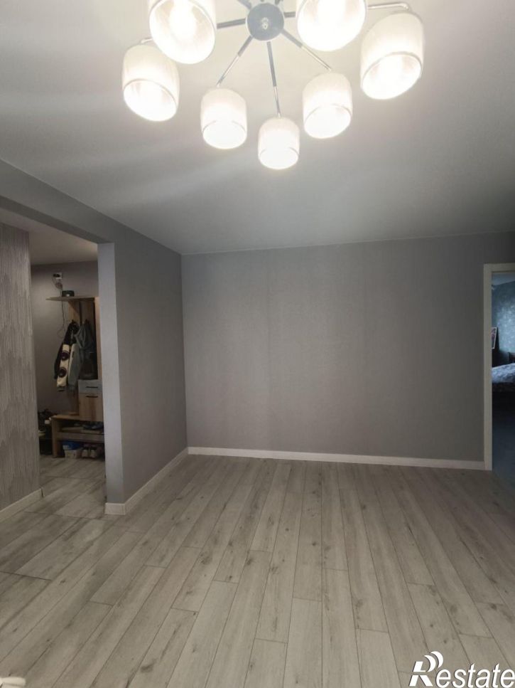 3-комн квартира Петрищева ул, 3