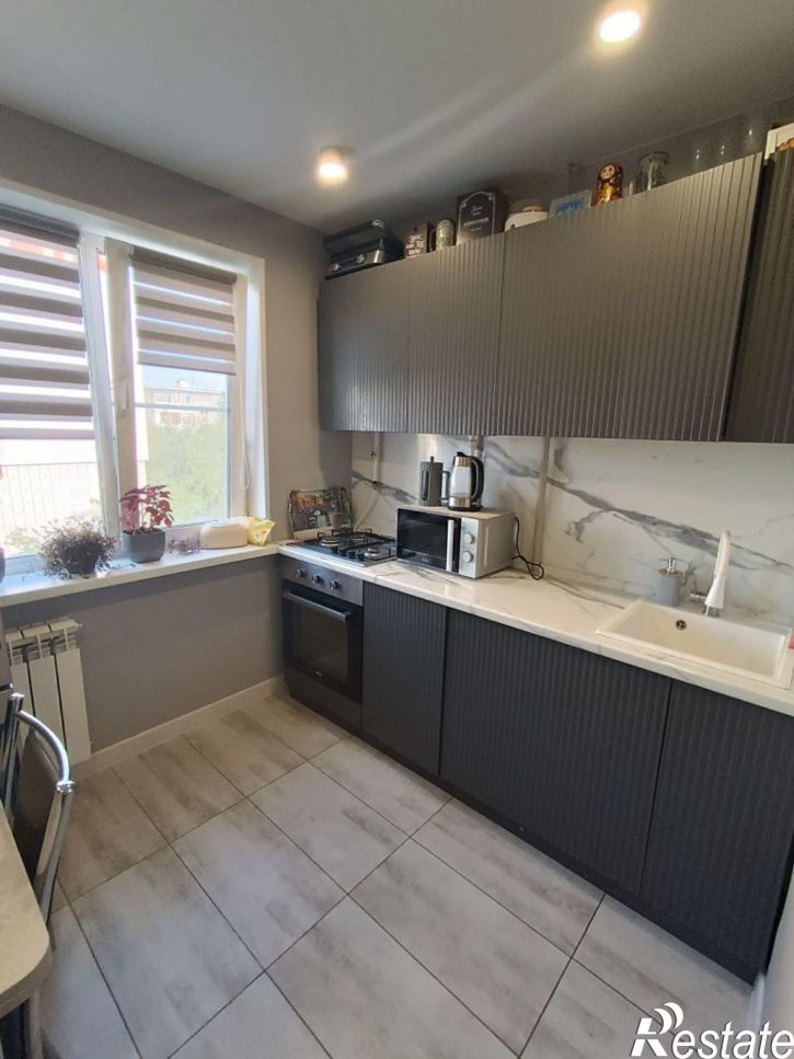 3-комн квартира Петрищева ул, 3