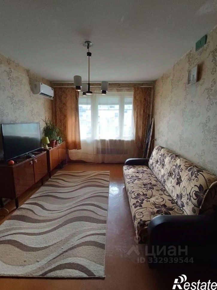 3-комн квартира б-р Химиков, 7/12,  д. 7/12