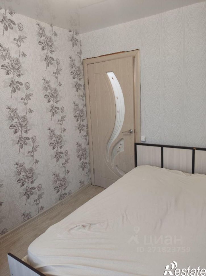 2-комн квартира пр-кт Ленинского Комсомола, 32,  д. 32