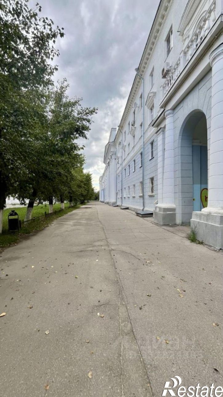 2-комн квартира пр-кт Дзержинского, 1,  д. 1