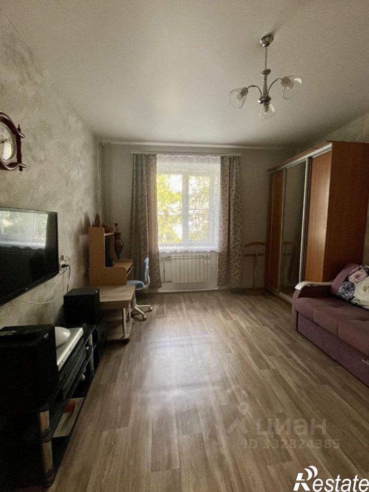 2-комн квартира пр-кт Дзержинского, 1,  д. 1