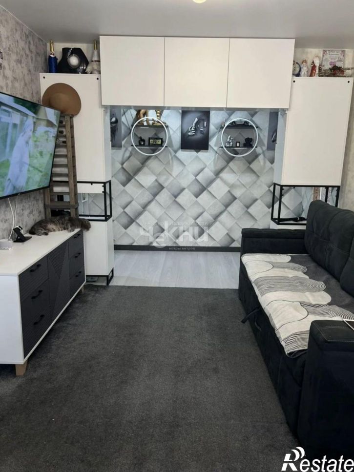2-комн квартира Черняховского ул, 23