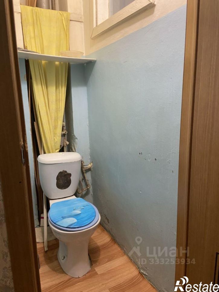 2-комн квартира пр-кт Ленинского Комсомола, 8,  д. 8