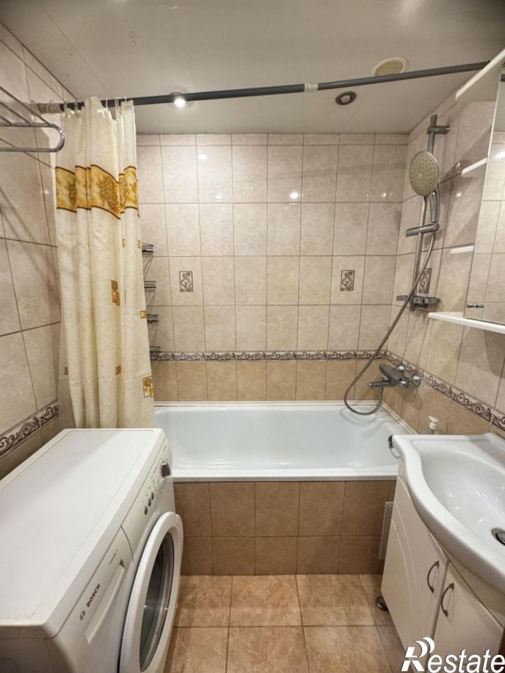 2-комн квартира Патоличева Комбрига ул, 39