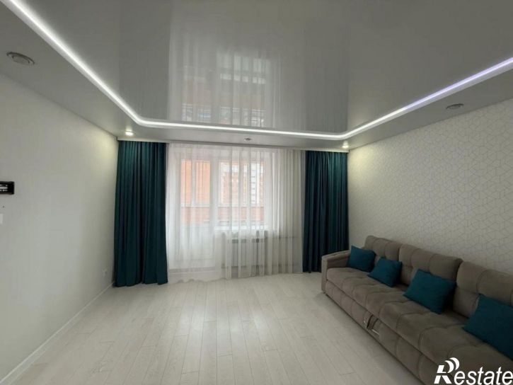 3-комн квартира Строителей ул, 9б