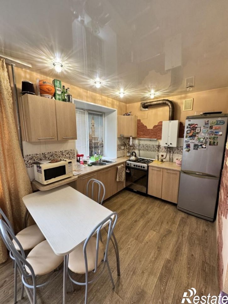2-комн квартира Пирогова ул, 13