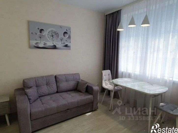 1-комн квартира б-р Космонавтов, 5Е,  д. 5Е