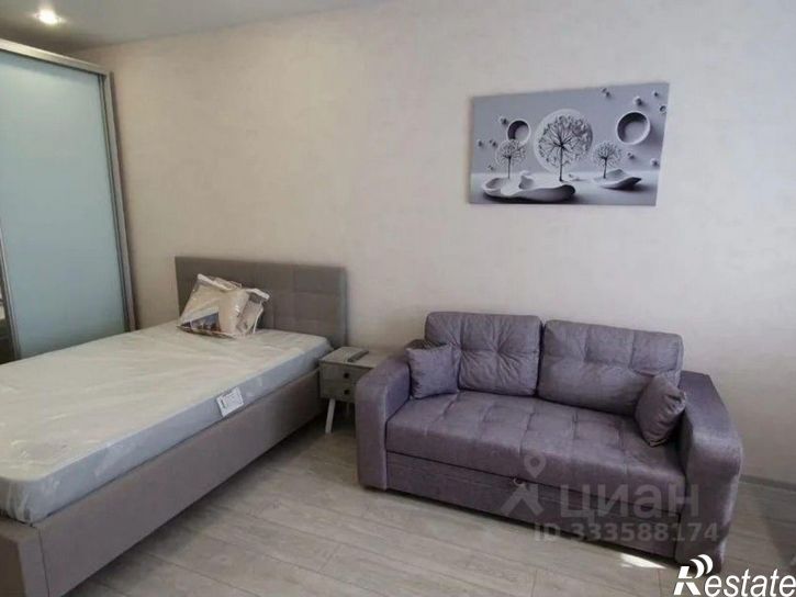 1-комн квартира б-р Космонавтов, 5Е,  д. 5Е
