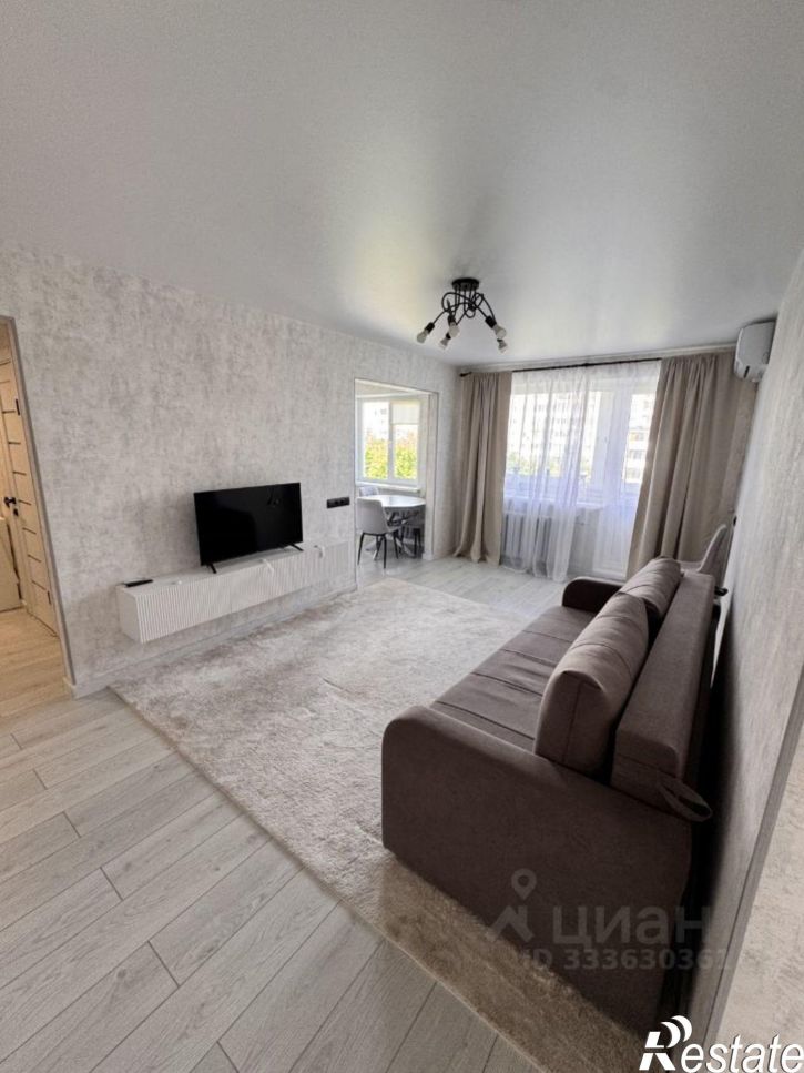 3-комн квартира проспект Циолковского, 37,  д. 37