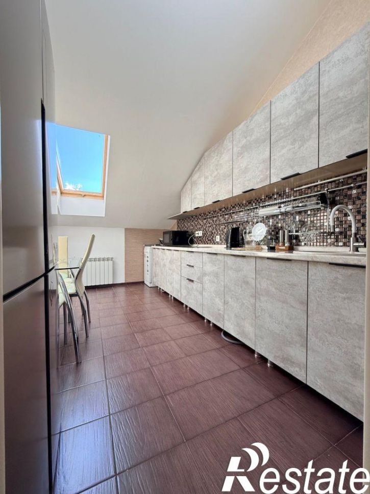 3-комн квартира Парковая аллея, 6А