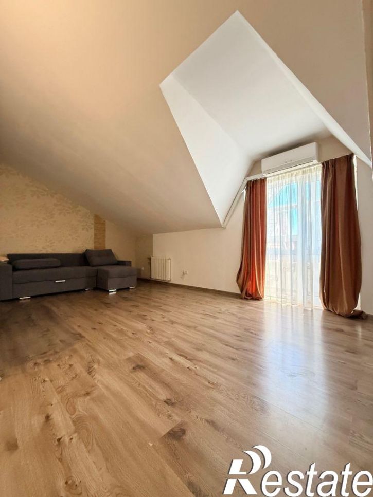 3-комн квартира Парковая аллея, 6А