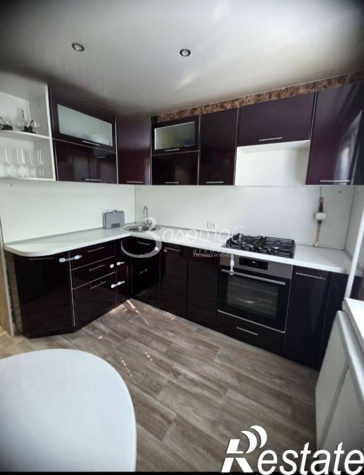 1-комн квартира Ситнова ул, 8б