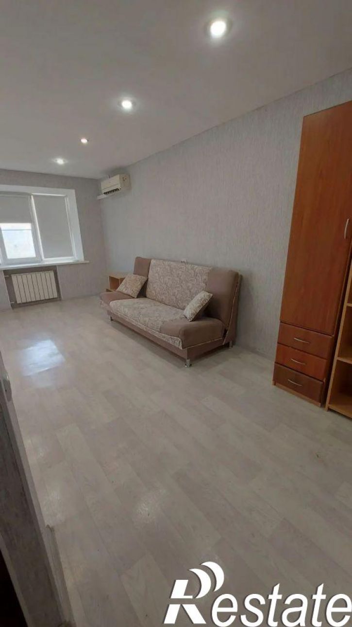 1-комн квартира Гайдара пл, 38